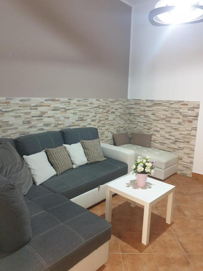 Apartment Palermo Castle Zisa Εξωτερικό φωτογραφία
